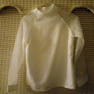 White blouse with see through sleeves